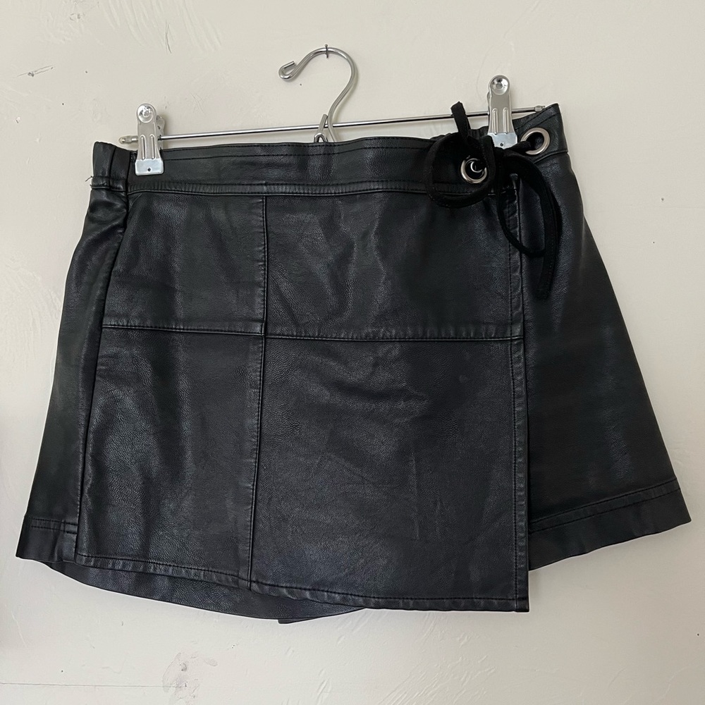 Skies are blue pleather skort with tie
